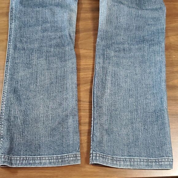 Duluth Trading Company‎ Women's Straight Leg Blue Jeans 4 x 31" Mistagged - Picture 9 of 9